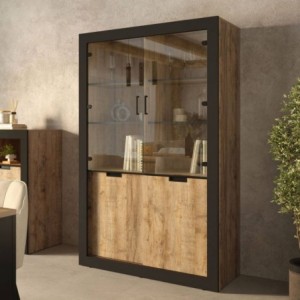 Cristaleira Tudor Cristaleira Tudor