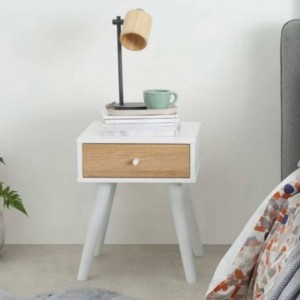 Mesa de Cabeceira Larsen Mesa de Cabeceira Larsen