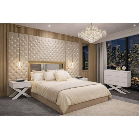 Cama de Casal Estofada Lady Diana em Capitoné c/ Cristais e Espelho (230cm de altura) + Colchão Opc.